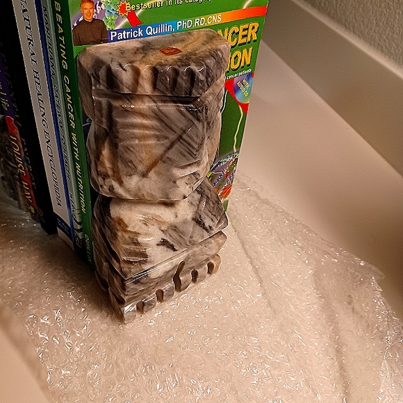 Mayan marble carved statues / bookends - Picture 4 of 10